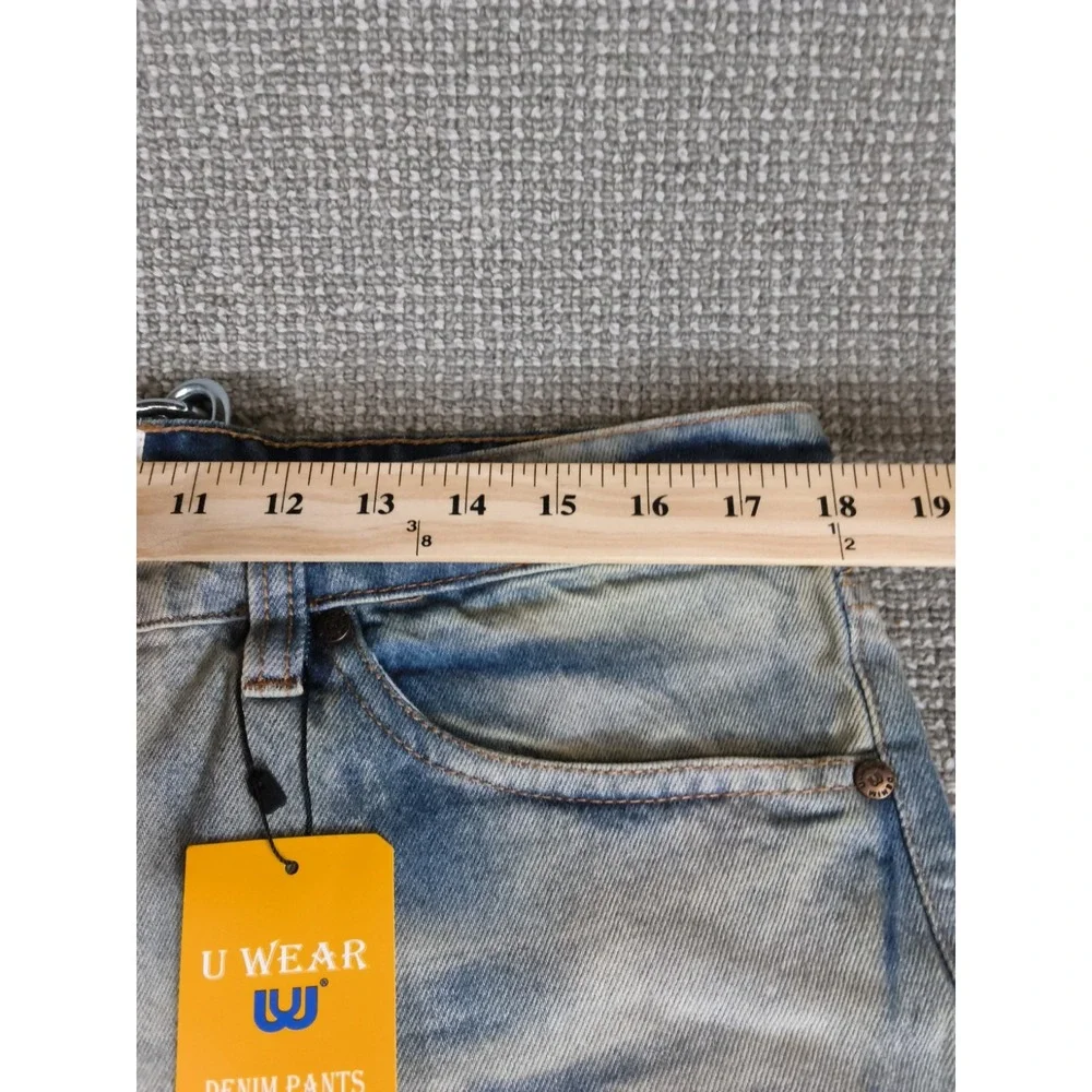 WU WEAR DENIM Mens JEANS NWT Light Wash Distressed 36x32